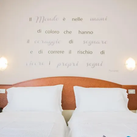 B&B Isabella Milano Marittima Exterior photo